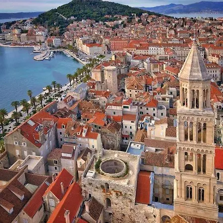 Kalpic Split