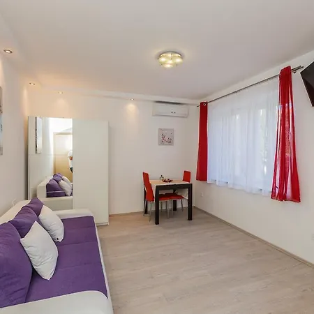 Apartment Kalpic *